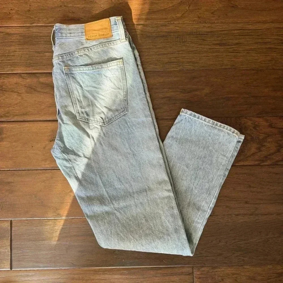 Aritzia Denim Forum the Ex Boyfriend Jean - Size 26 - Picture 11 of 14